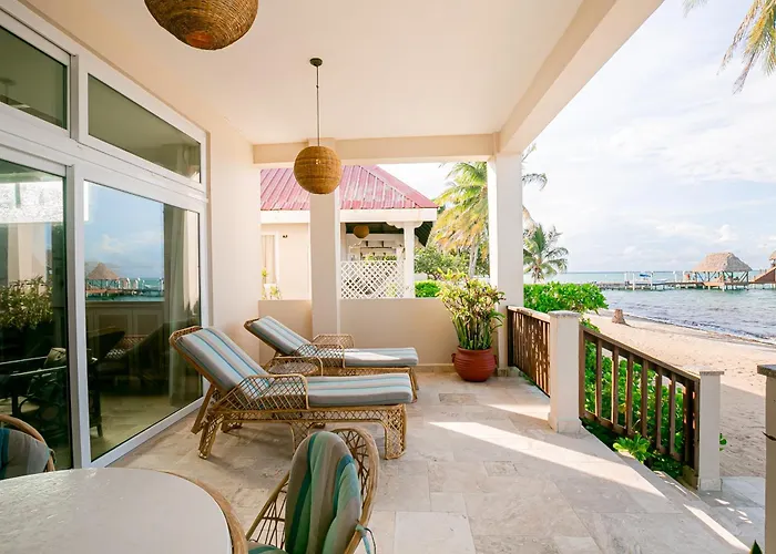 Almond Beach Resort At Jaguar Reef